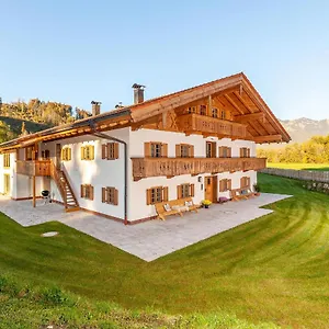 Staffen Apartment