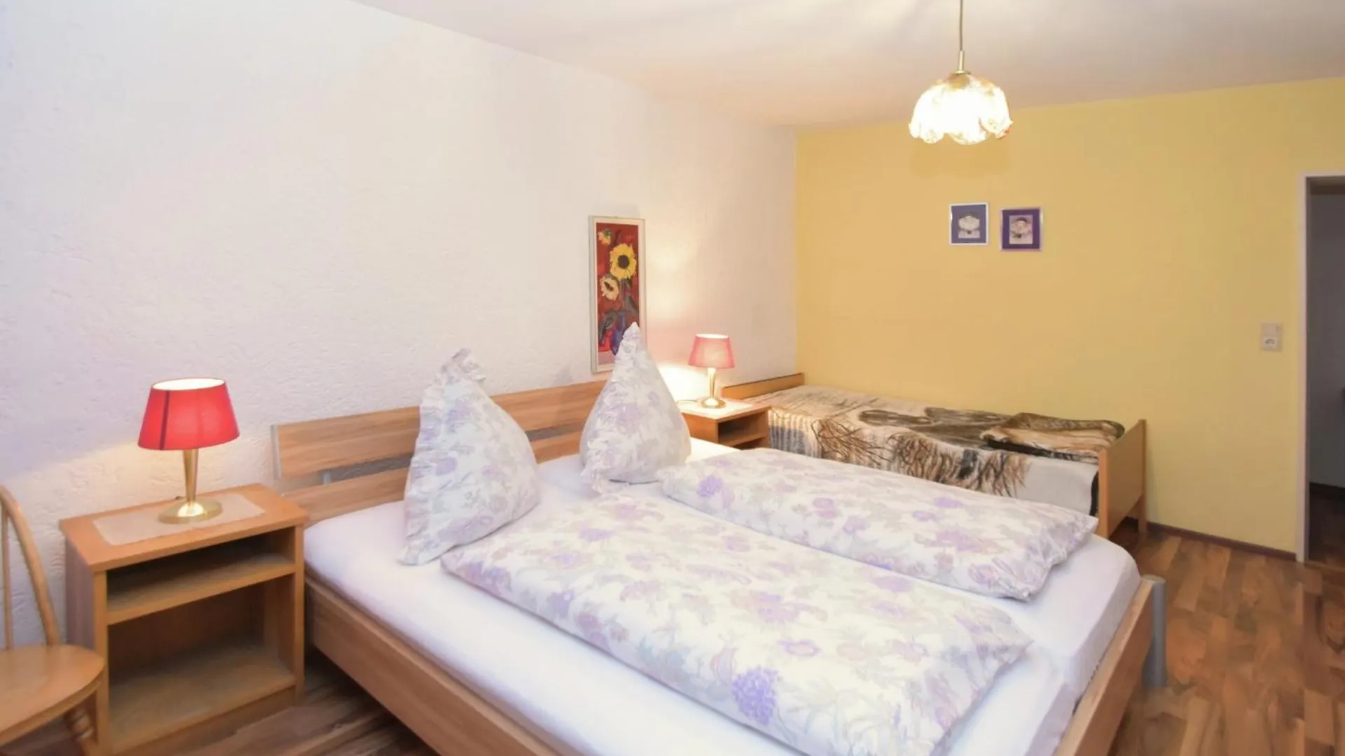 Welcoming Chalet Near Forest In Rohrnbach Apartment