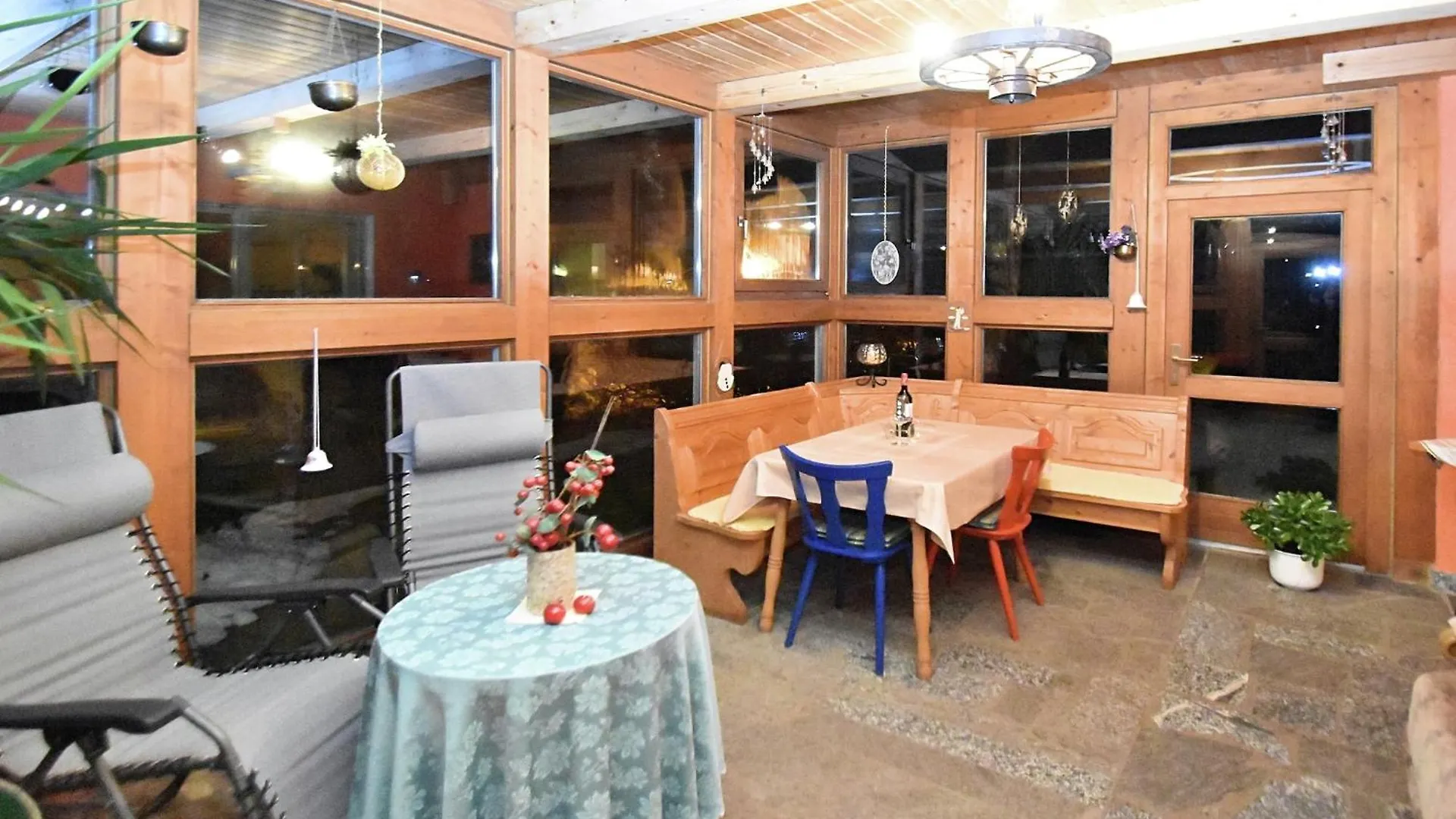 Welcoming Chalet Near Forest In Rohrnbach Apartment